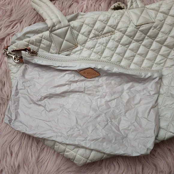 Mz Wallace Metro Tote medium quilted - Picture 9 of 16